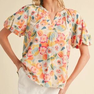 Tiona Floral Print Blouse with Split Neck Size S